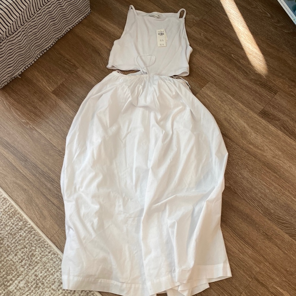 NWT white midi dress with cut out sides Abercrombie